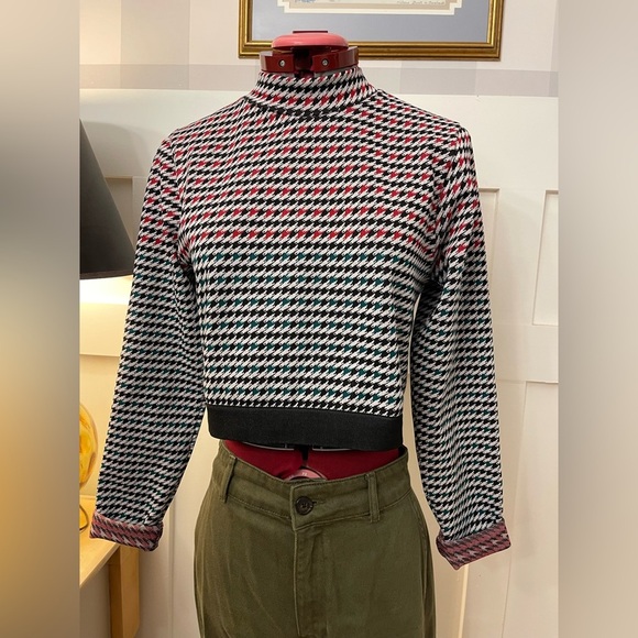 Fabletics Houndstooth Turtleneck Sweater - Black, Red, White Size XL - Picture 1 of 6